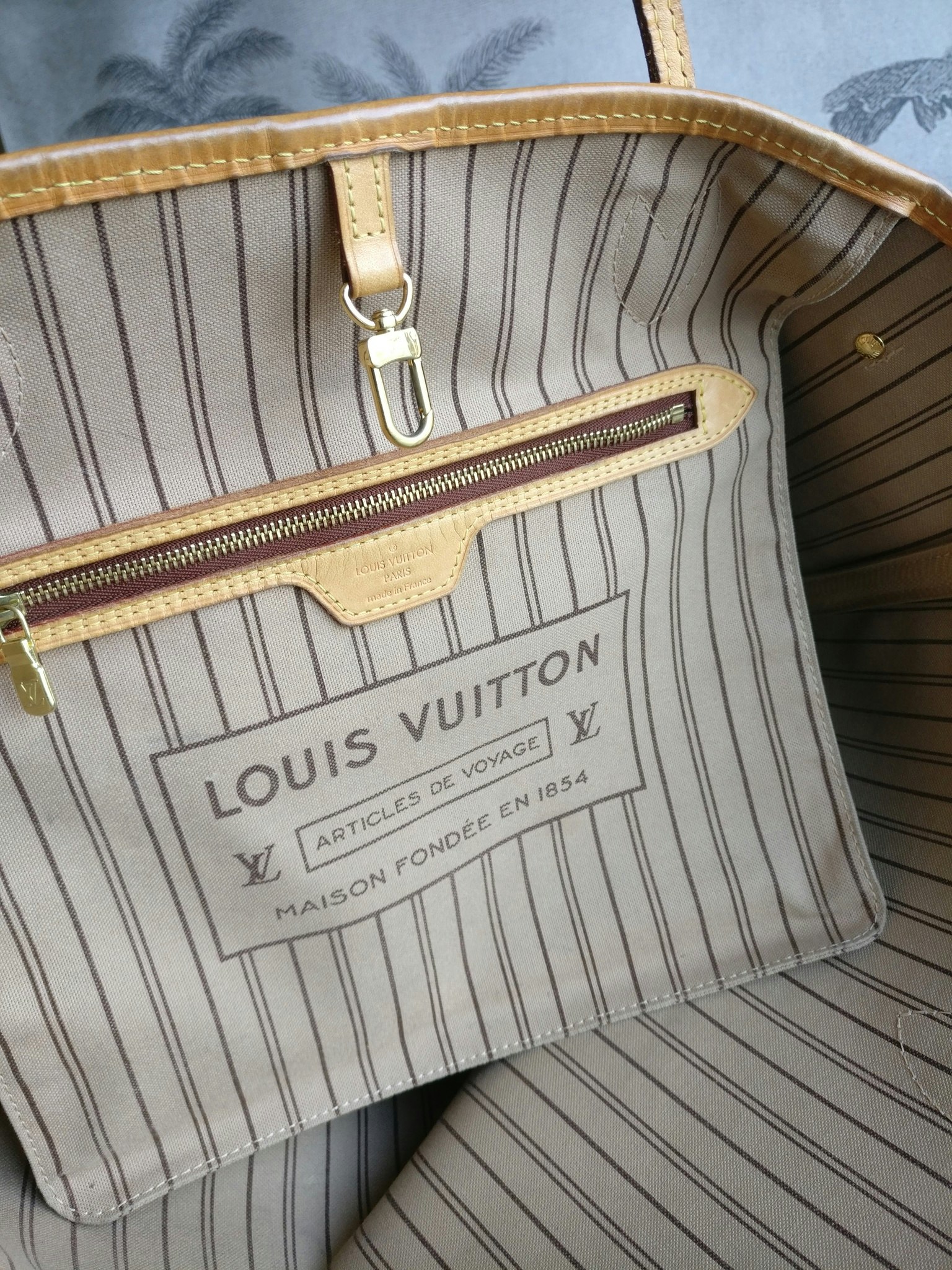 Louis Vuitton Neverfull MM