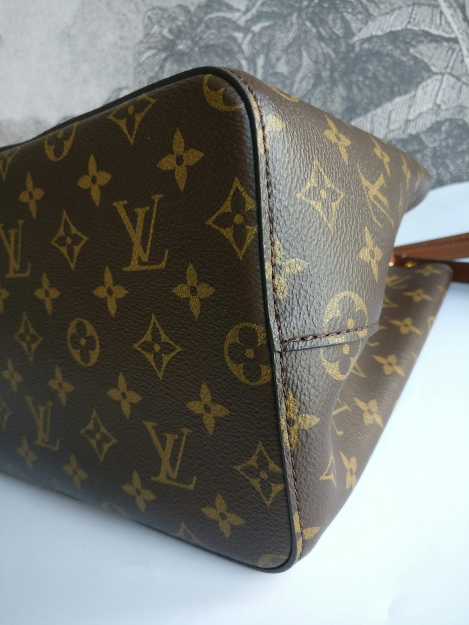 Louis Vuitton NéoNoé MM