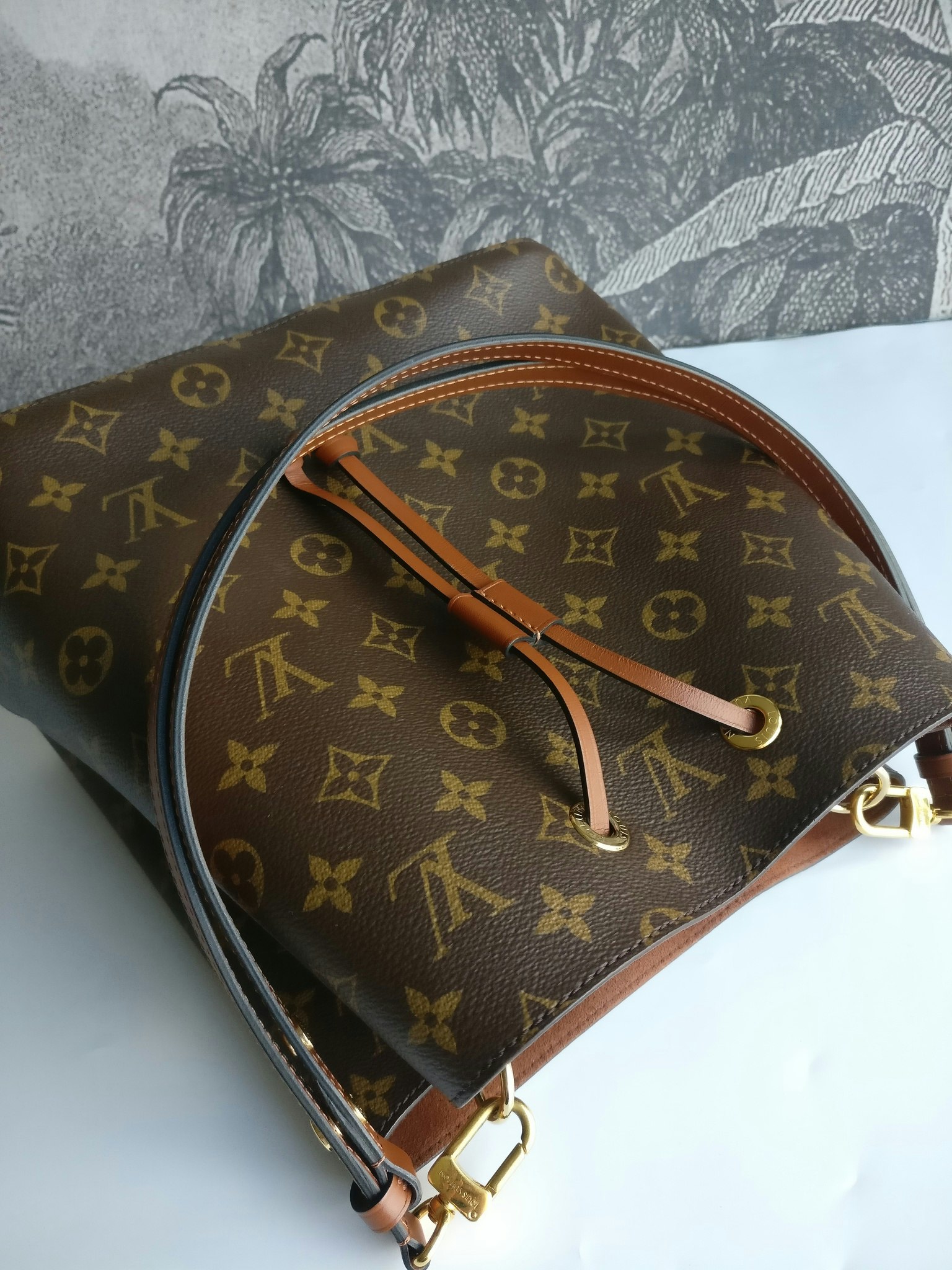 Louis Vuitton NéoNoé MM