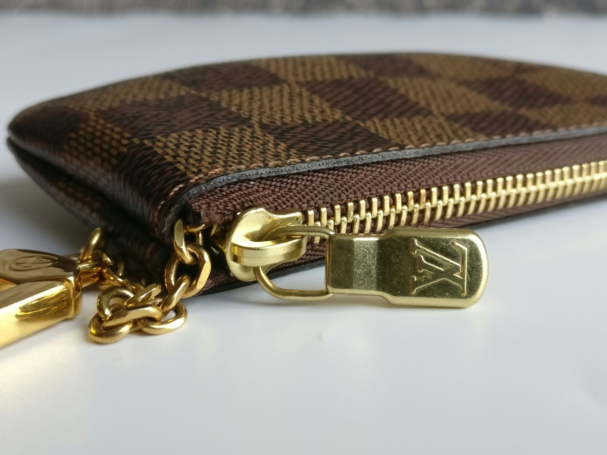 Louis Vuitton Key Pouch damier ebene