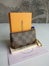 Louis Vuitton Key Pouch damier ebene