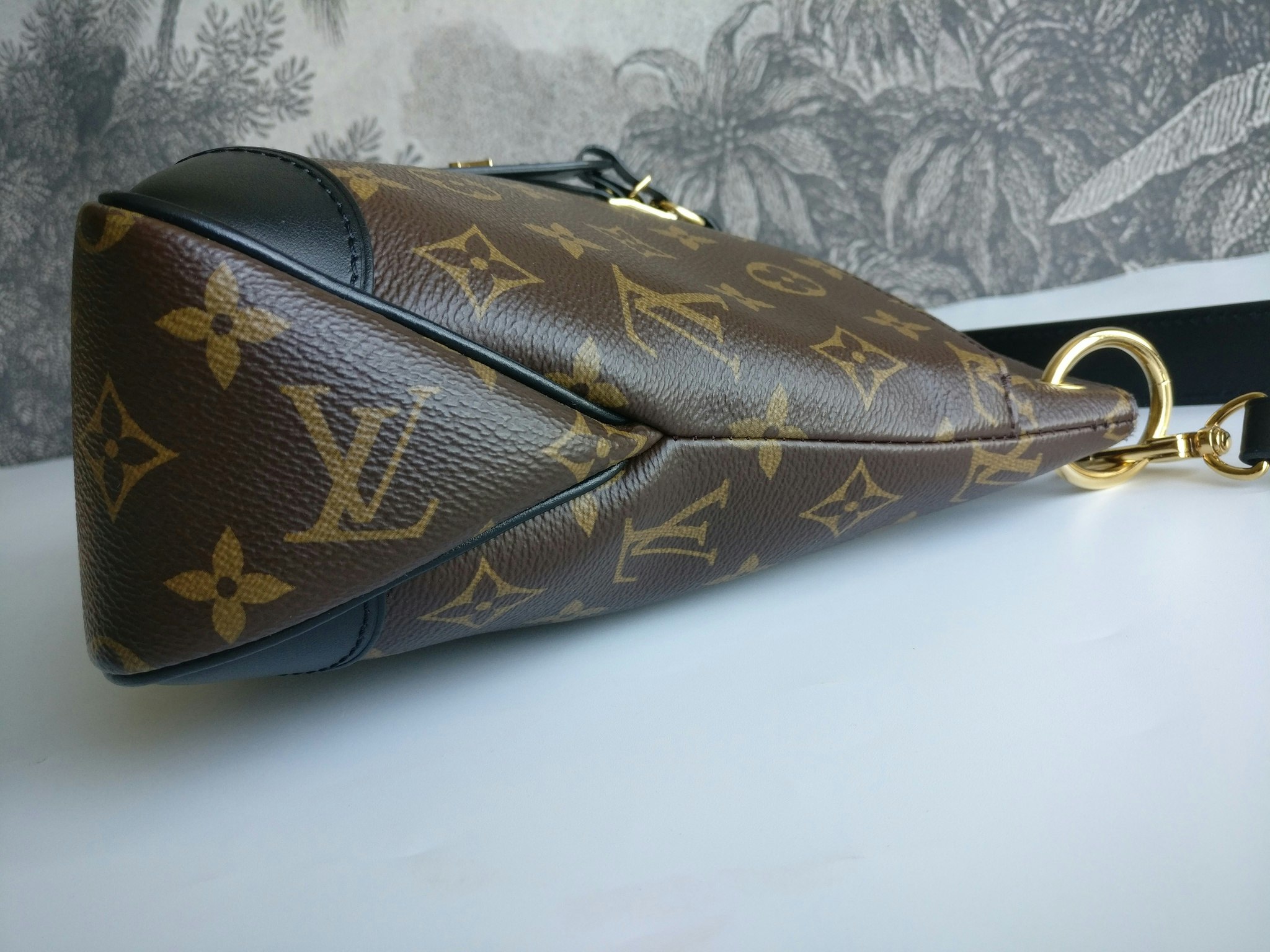 Louis Vuitton Odeon PM monogram black