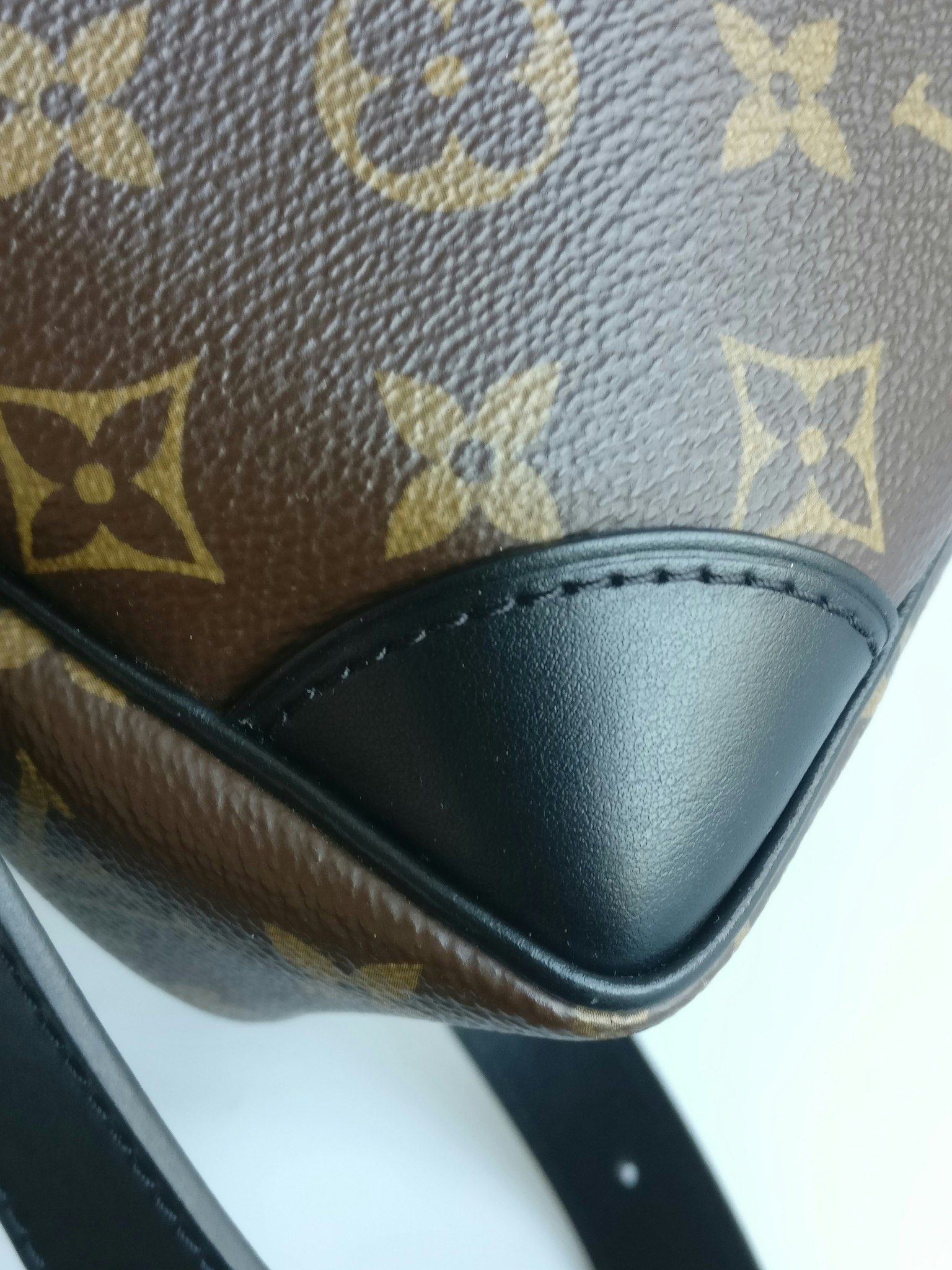 Louis Vuitton Odeon PM monogram black