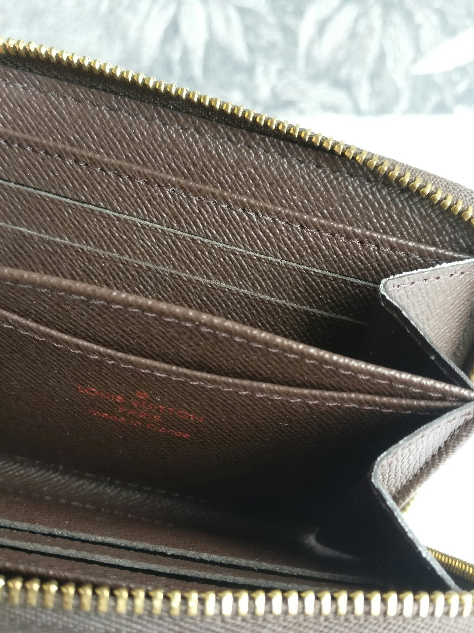 Louis Vuitton Zippy Coin Purse
