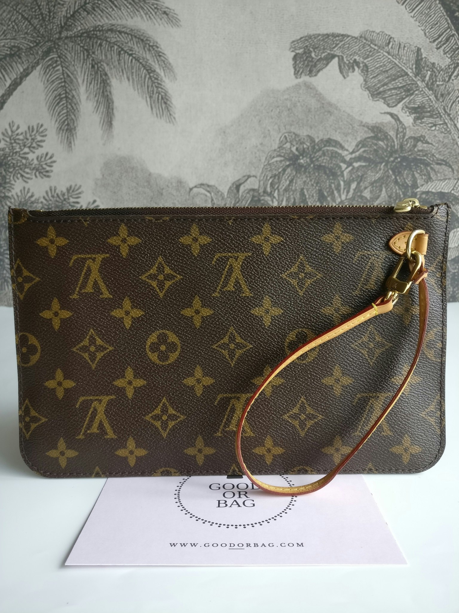 Louis Vuitton Neverfull MM/GM pouch