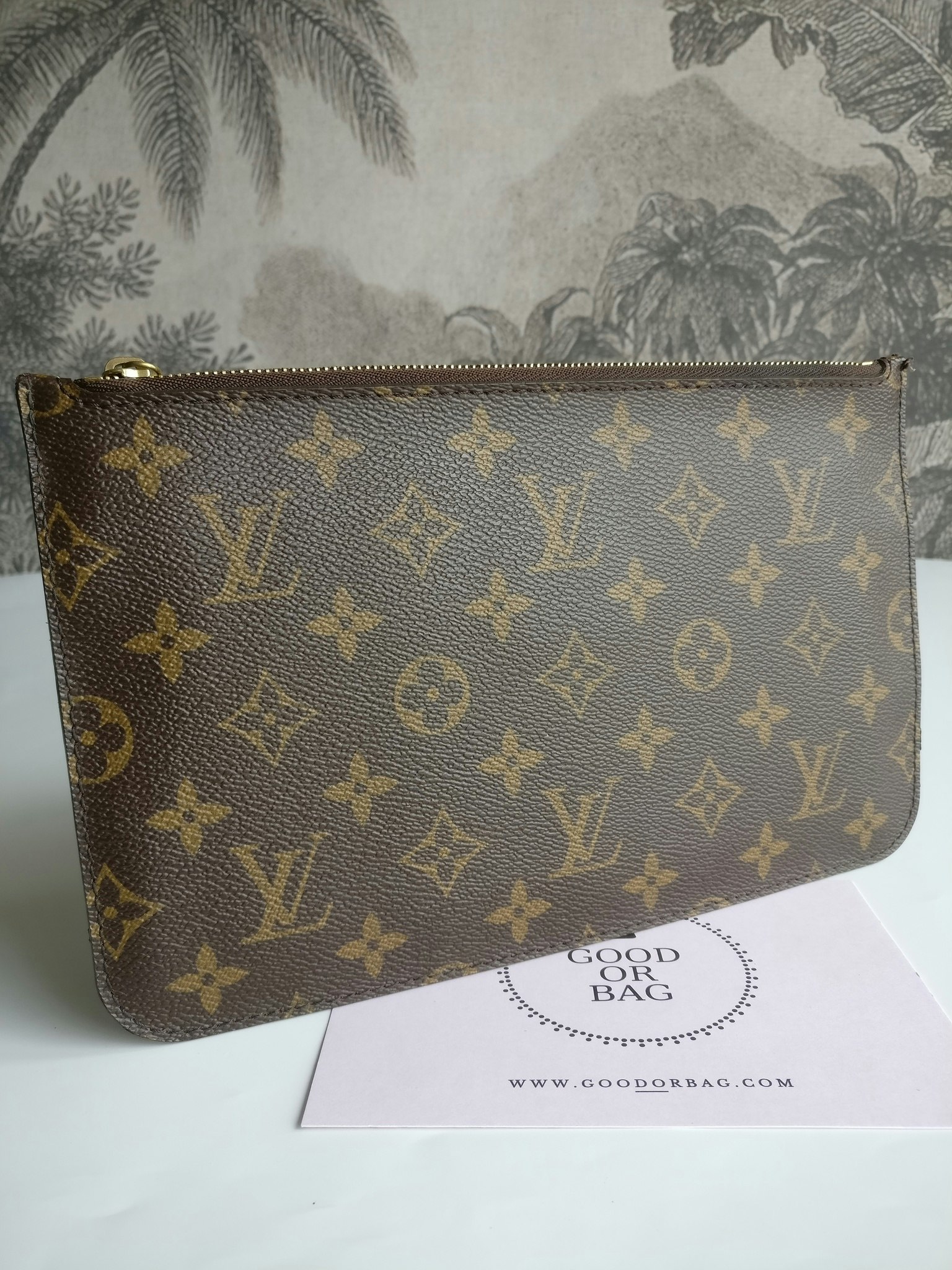 Louis Vuitton Neverfull MM/GM pouch