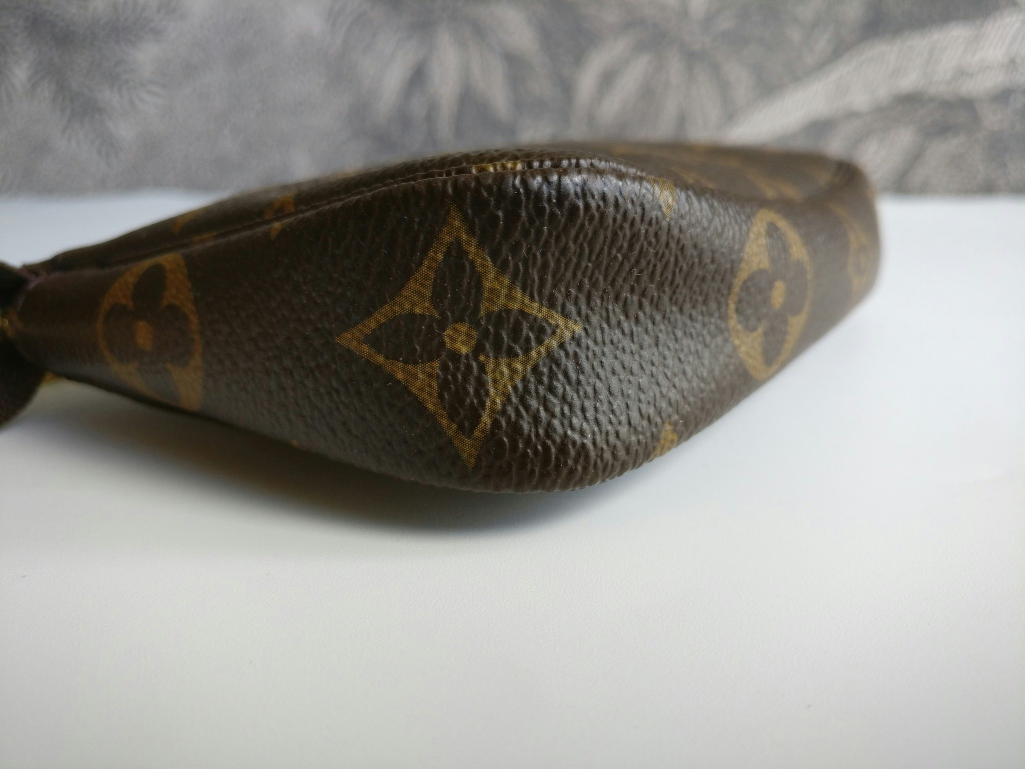 Louis Vuitton Mini Pochette Accessoires