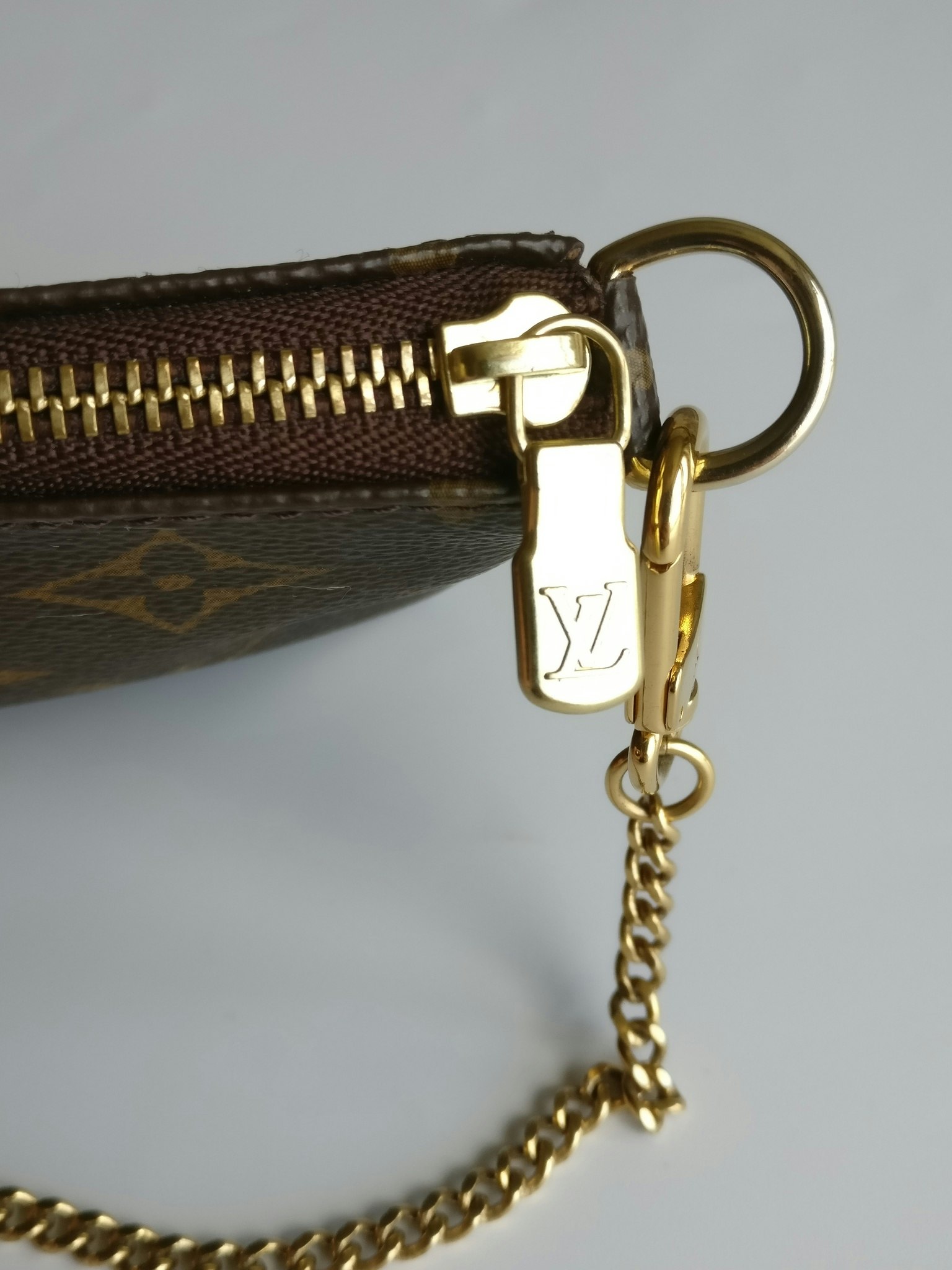 Louis Vuitton Mini Pochette Accessoires