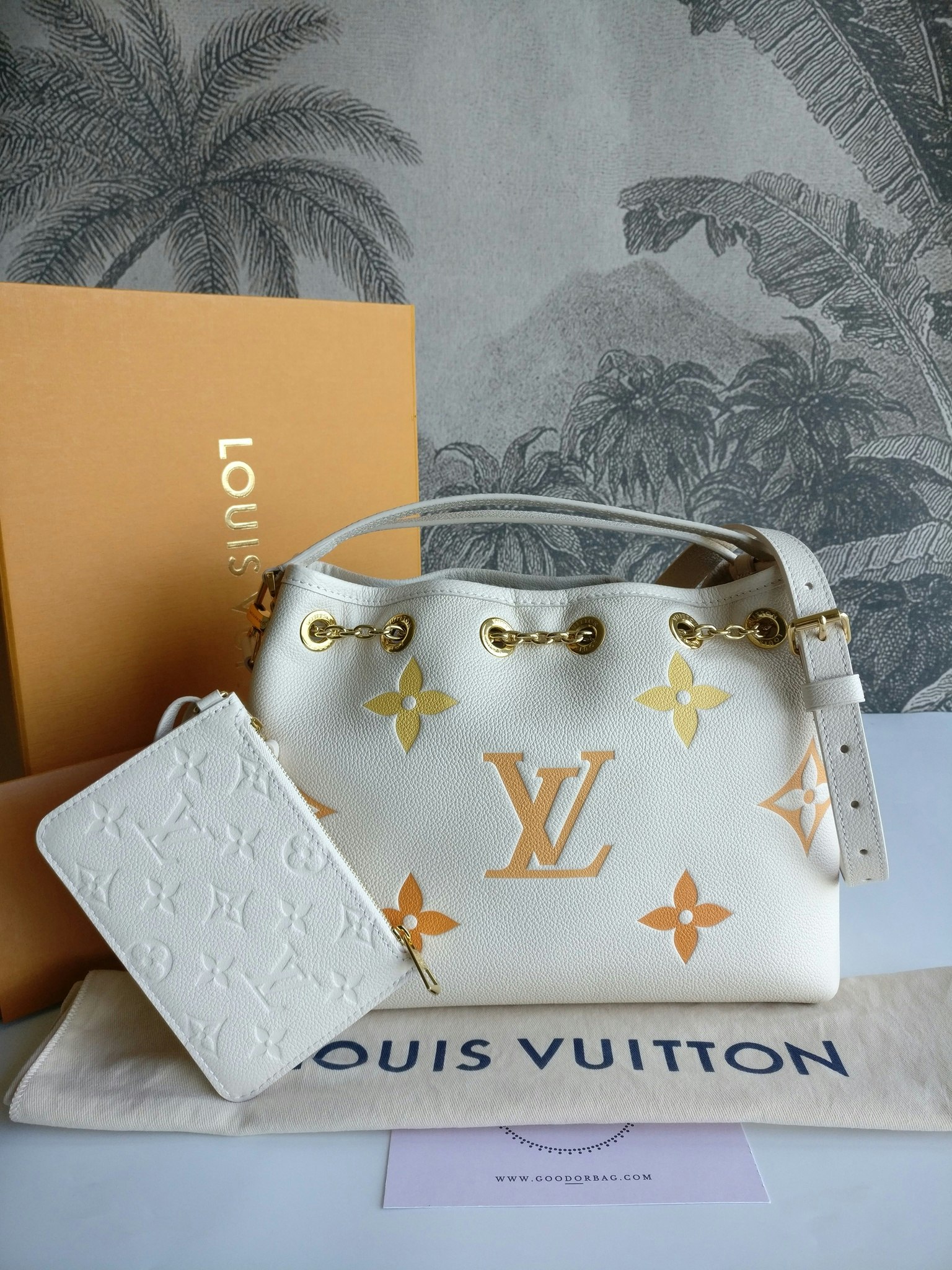 Louis Vuitton LV Summer Bundle 2 way