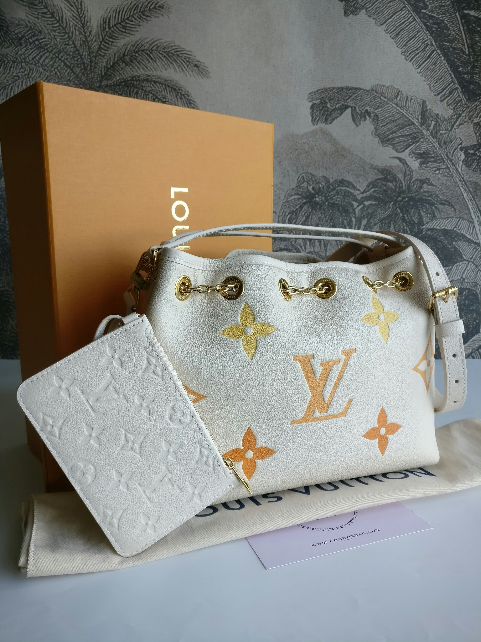Louis Vuitton LV Summer Bundle 2 way