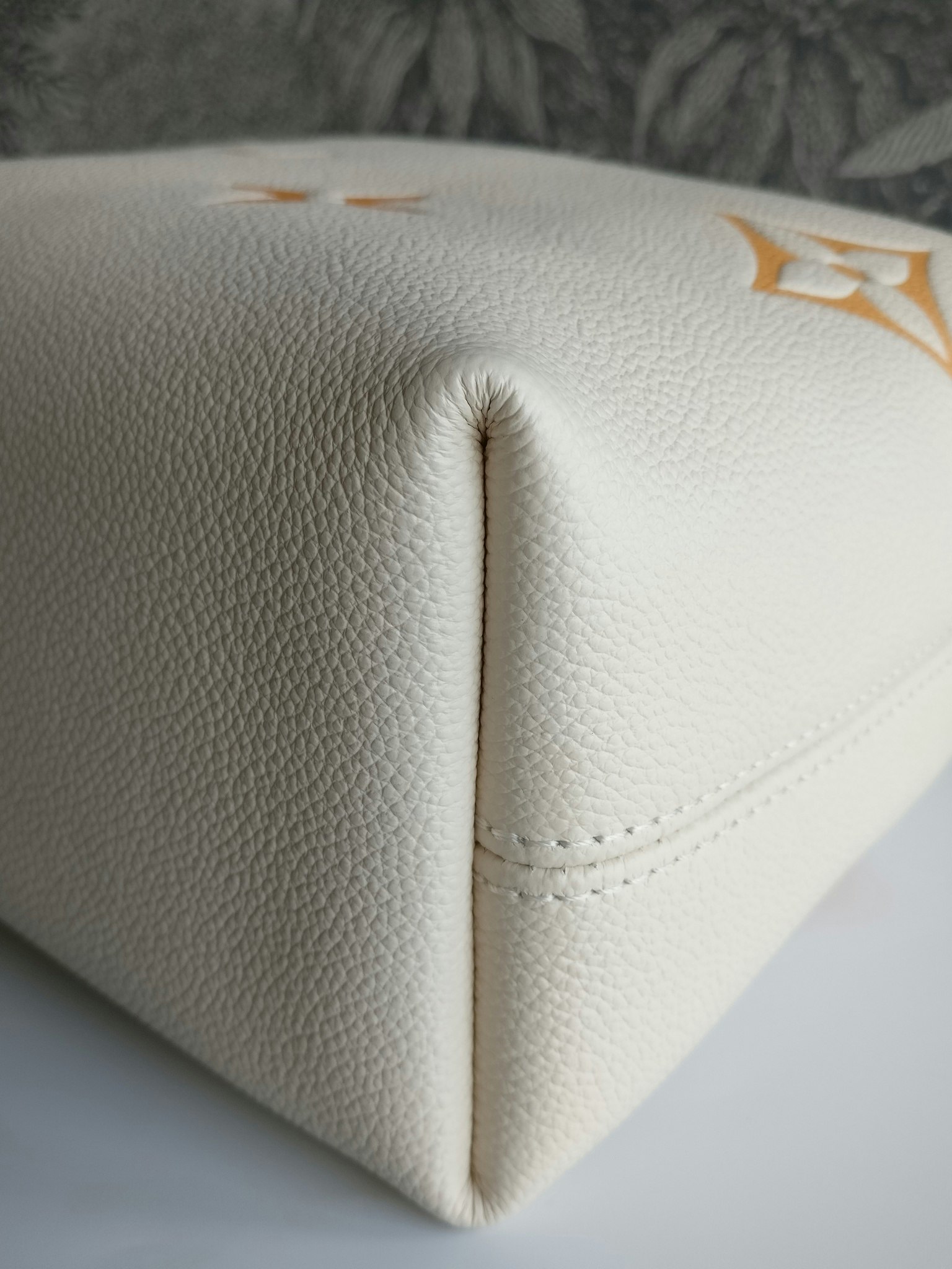 Louis Vuitton LV Summer Bundle 2 way