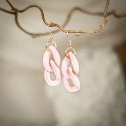 Örhängen, Chains of Colour - Lovely Pink