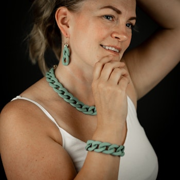 Halsband, Chains of Colour - Petrol Grey