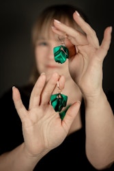 Örhängen Midnight Drops - Metallic green