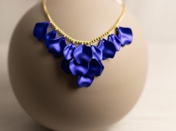 Halsband Midnight Drops - Metallic blue