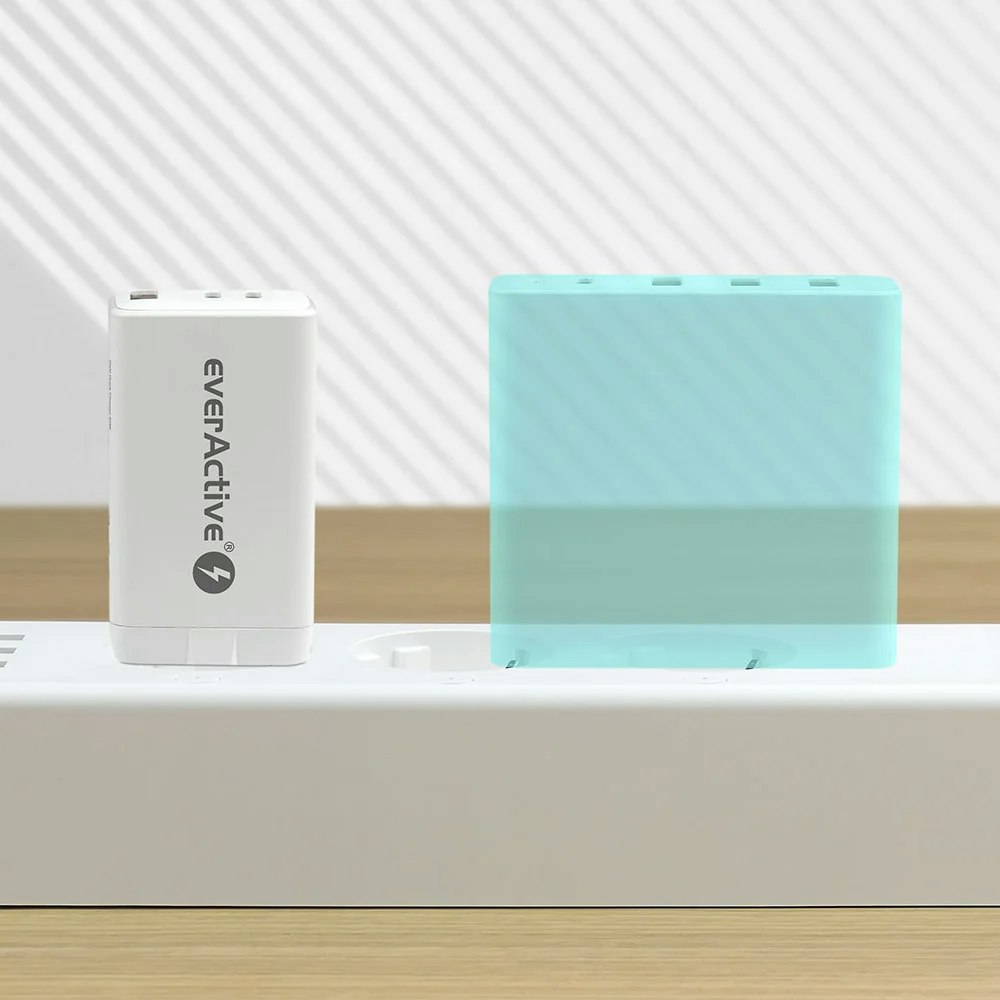 Väggladdare med USB QC4+ och 2x USB-C PD PPS-port