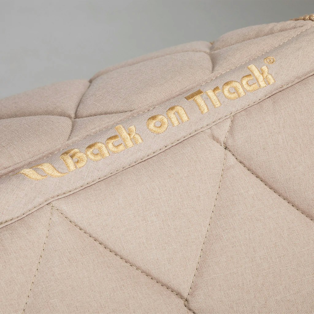 Back on Track Haze Collection Dressyrschabrak, Beige