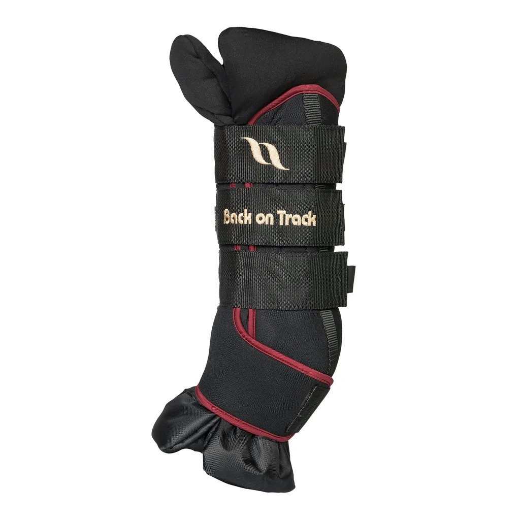 Smidiga stallbandage i deluxe-utförande, med Welltex®-teknologi. Back on Track Royal Quick Wraps Deluxe, Vinröd