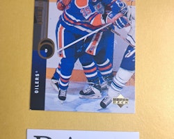 Adam Bennett (2) 94-95 Upper Deck #202 NHL Hockey