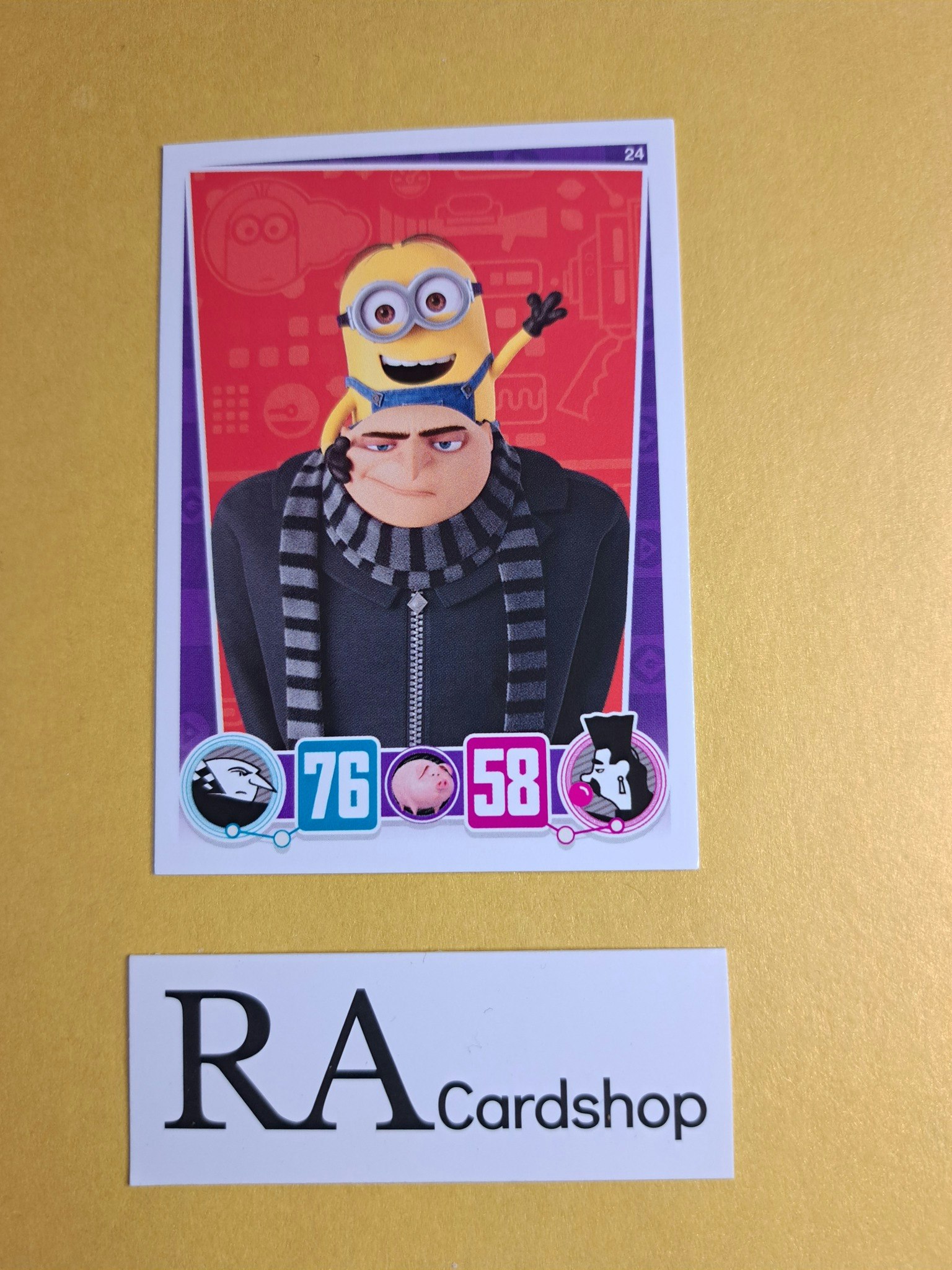 Gru and Minion (3) #24 Despicable Me 3 Topps