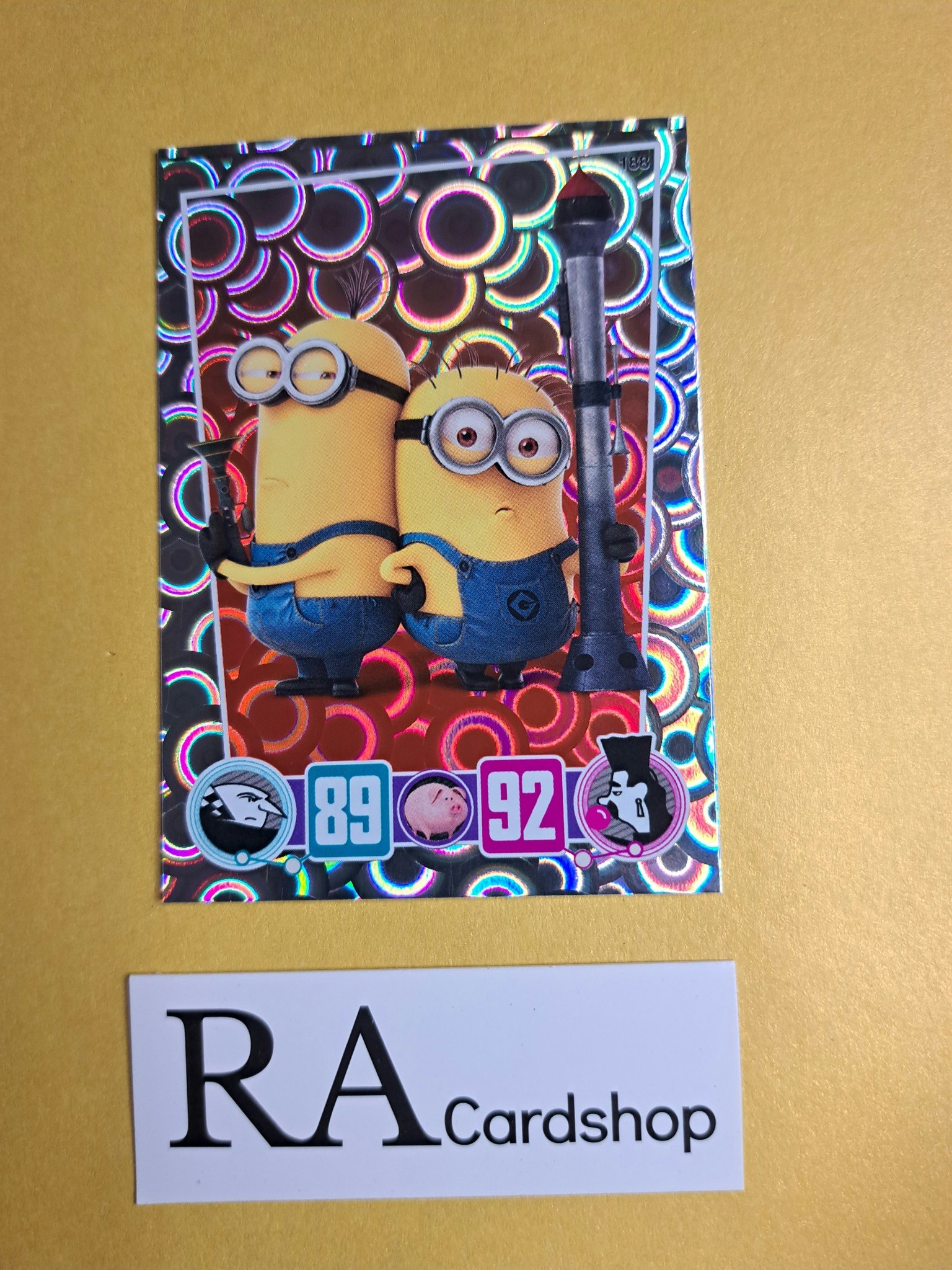 Minions With Weapons Shiny Foil (2) #188 Despicable Me 3 Topps