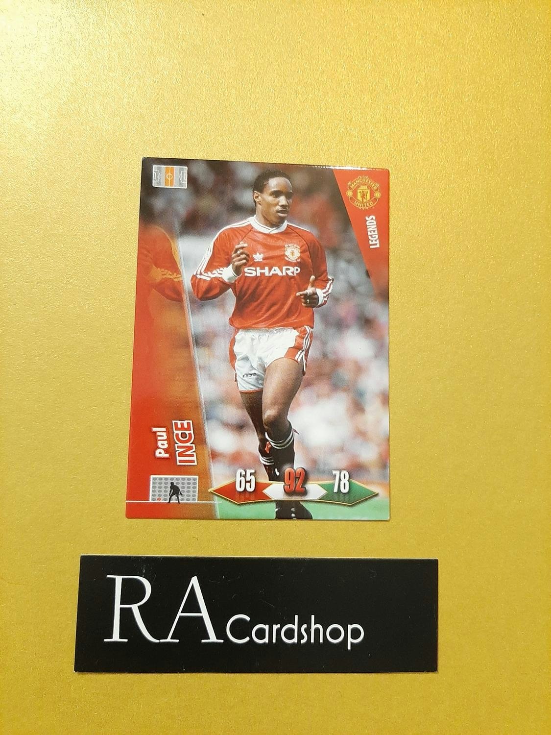 Paul Ince 2011 Panini Adrenalyn XL Manchester United Soccer