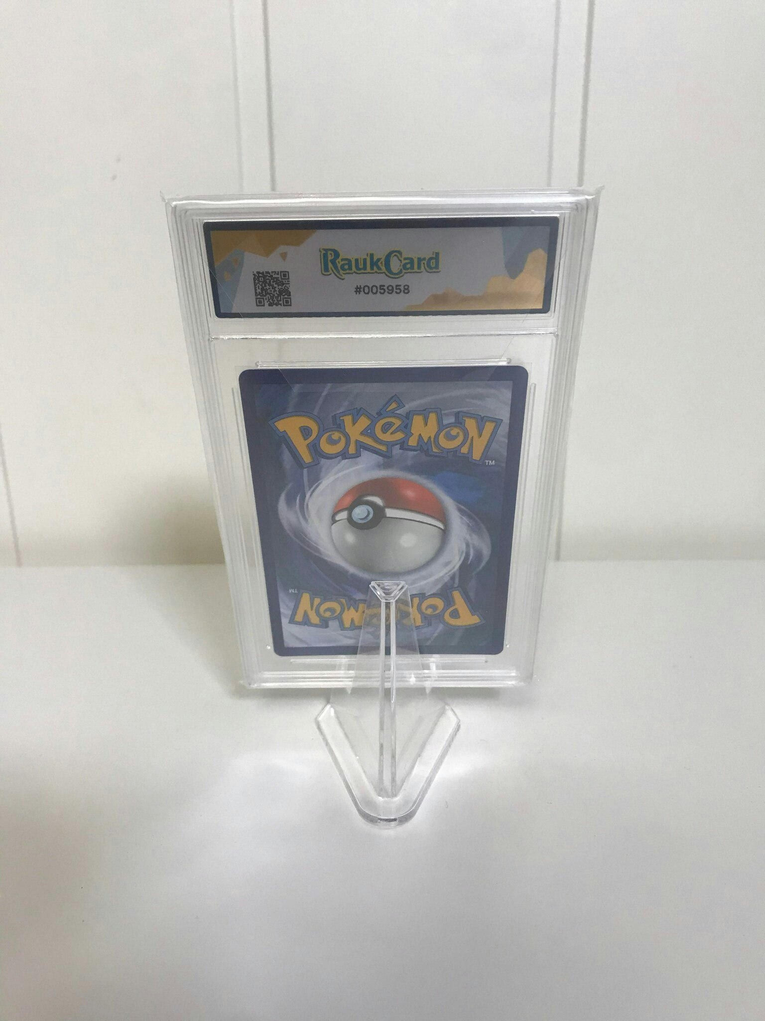 Graded Card Stands Model 1
