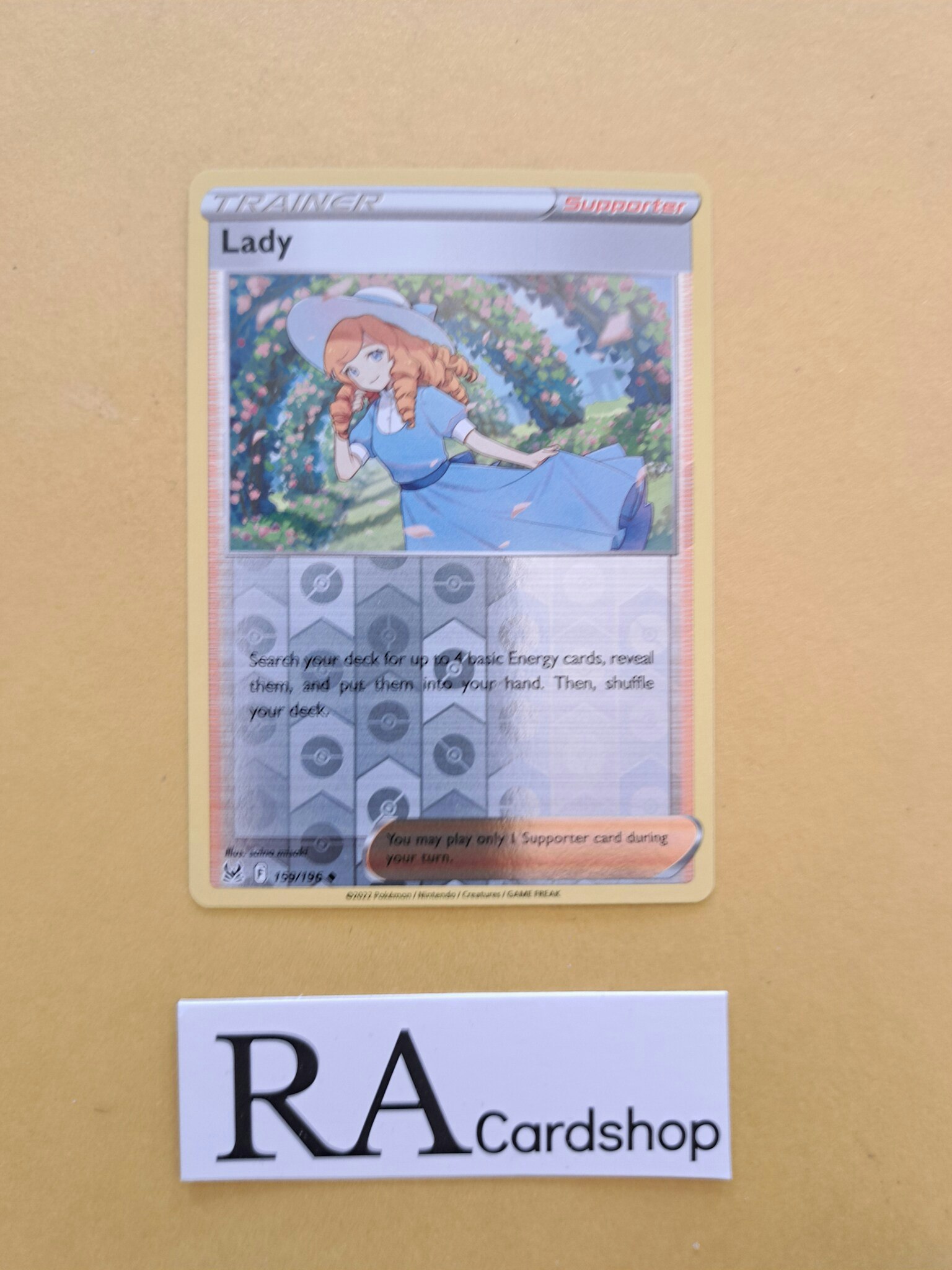 Lady Reverse Holo Uncommon 159/196 Lost Origin Pokemon