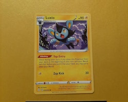 Luxio Uncommon 032/072 Shining Fates Pokemon