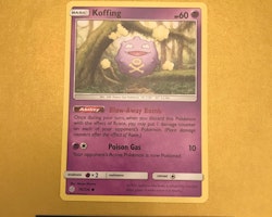 Koffing Common 76/236 Cosmic Eclipse Pokemon