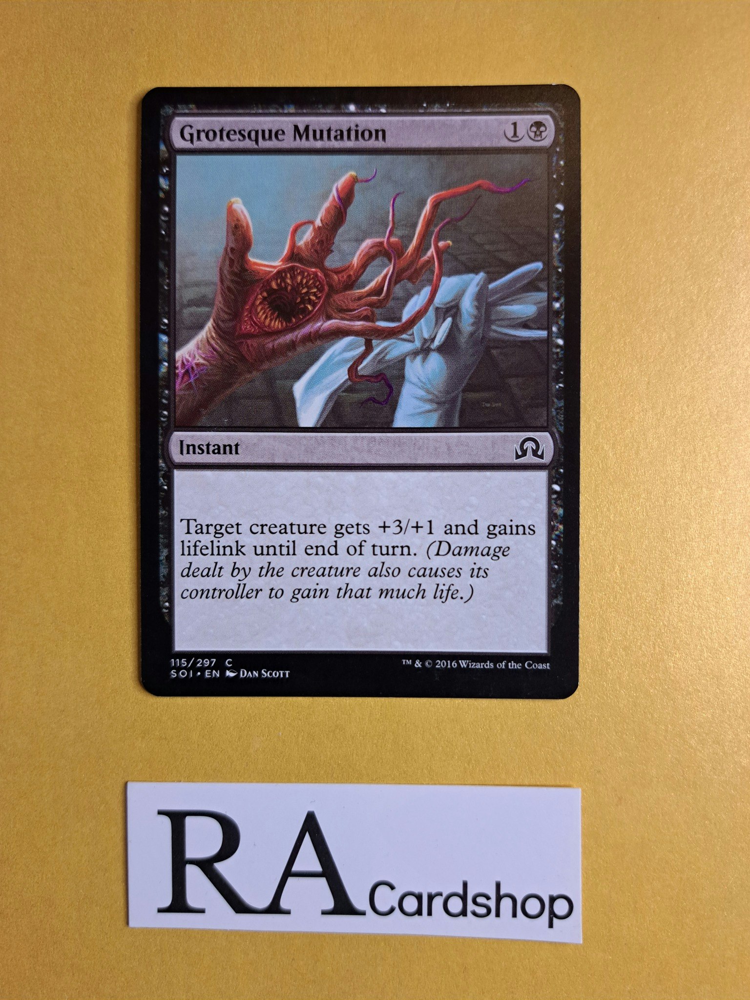 Grotesque Mutation Common 115/297 Shadows Over Innistrad Magic the Gathering