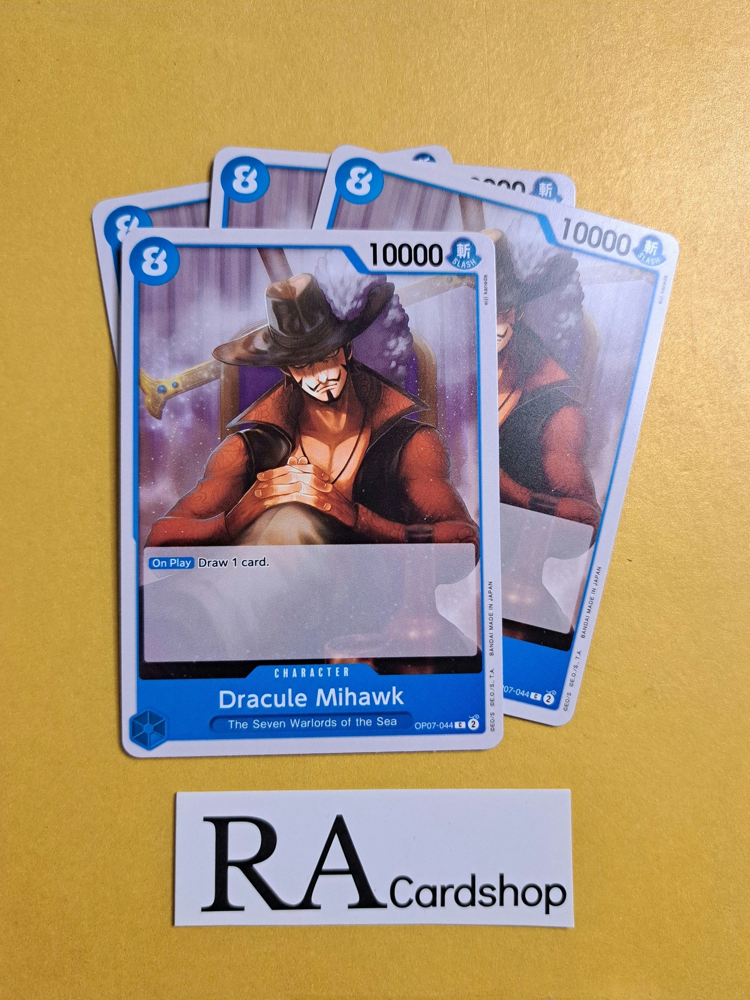 Dracule Mihawk Common OP07-044 500 Years Into The Future One Piece Card Game