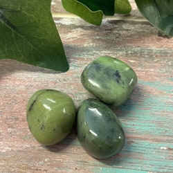 Tumlad Jade , nefrit