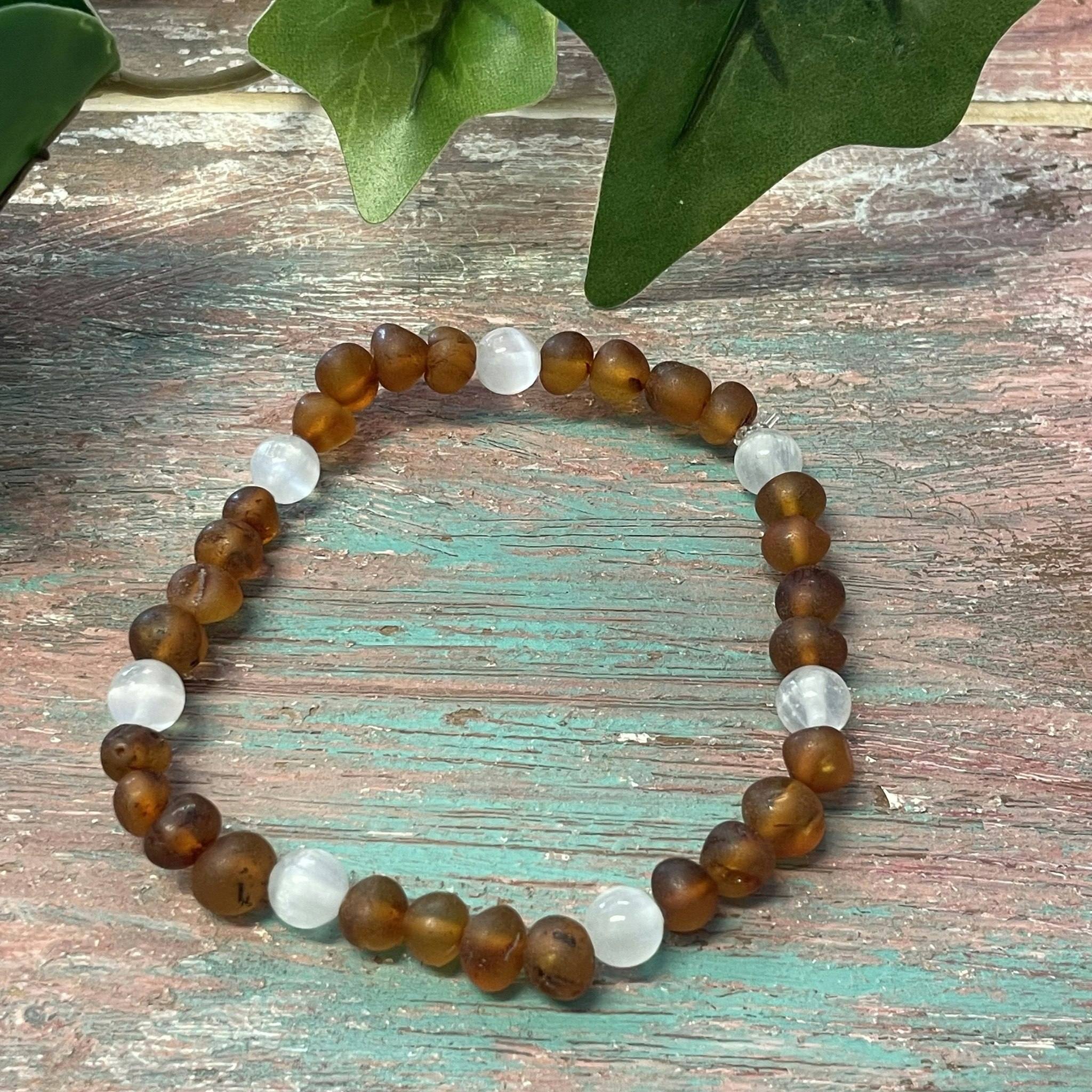 Bärnsten /selenit armband