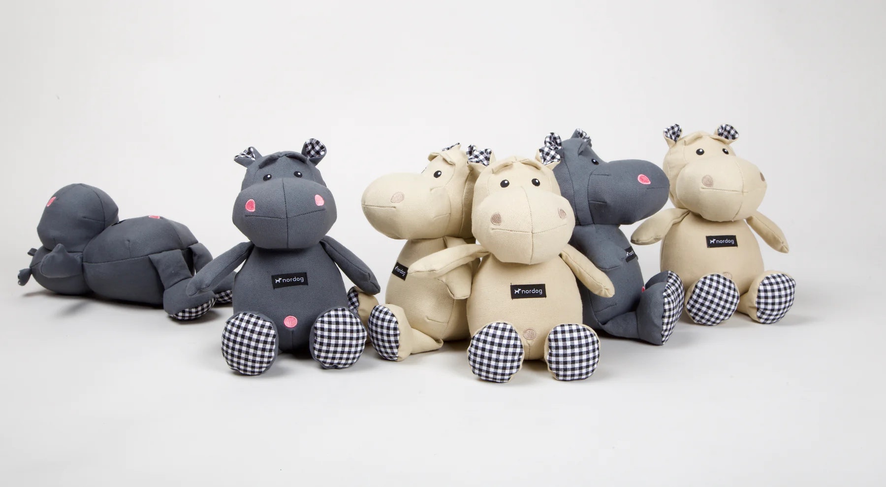 Nordog Hundleksak Henny the Hippo, Grey