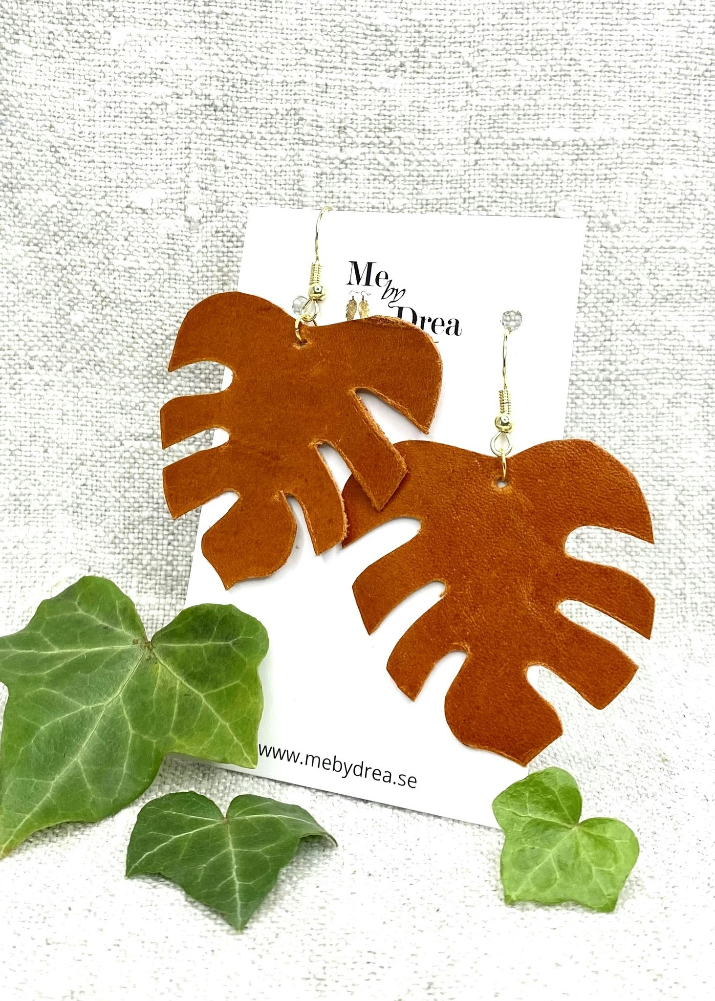 Terracotta "Monstera" stor