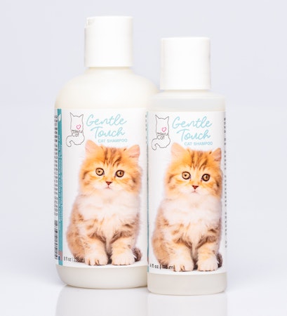 Kattschampo Gentle Touch för kattungar, äldre katter och katter med känslig hud