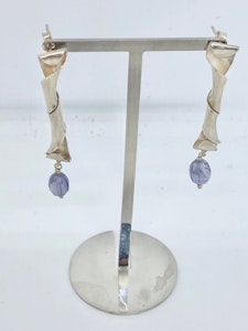 Vintage vackra handgjorda silverörhängen med ametis