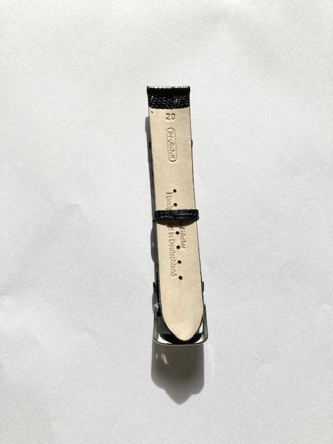 Klockarmband i svart äkta ödleskinn hos OutleJemamsix Ericsson Ur och Guld