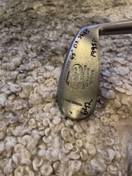 Mashie Niblick Stewart nr 642