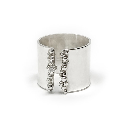 DOLLY cuff ring