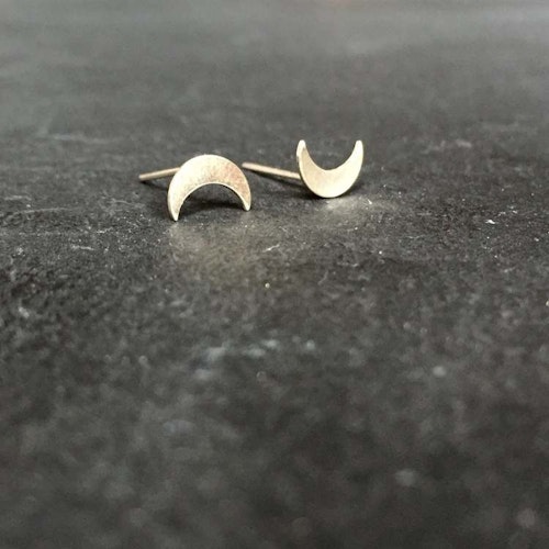 LUNA STUDS 925 SILVER