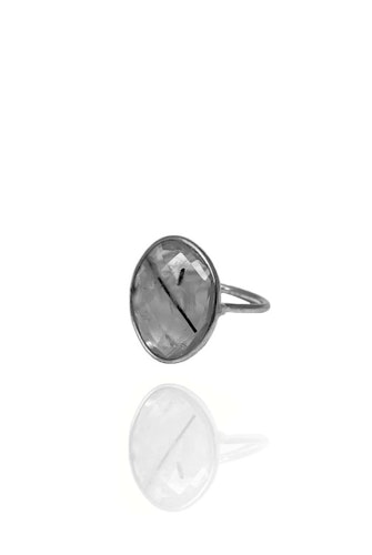 BEZEL RING SVART RUTIL 925 SILVER