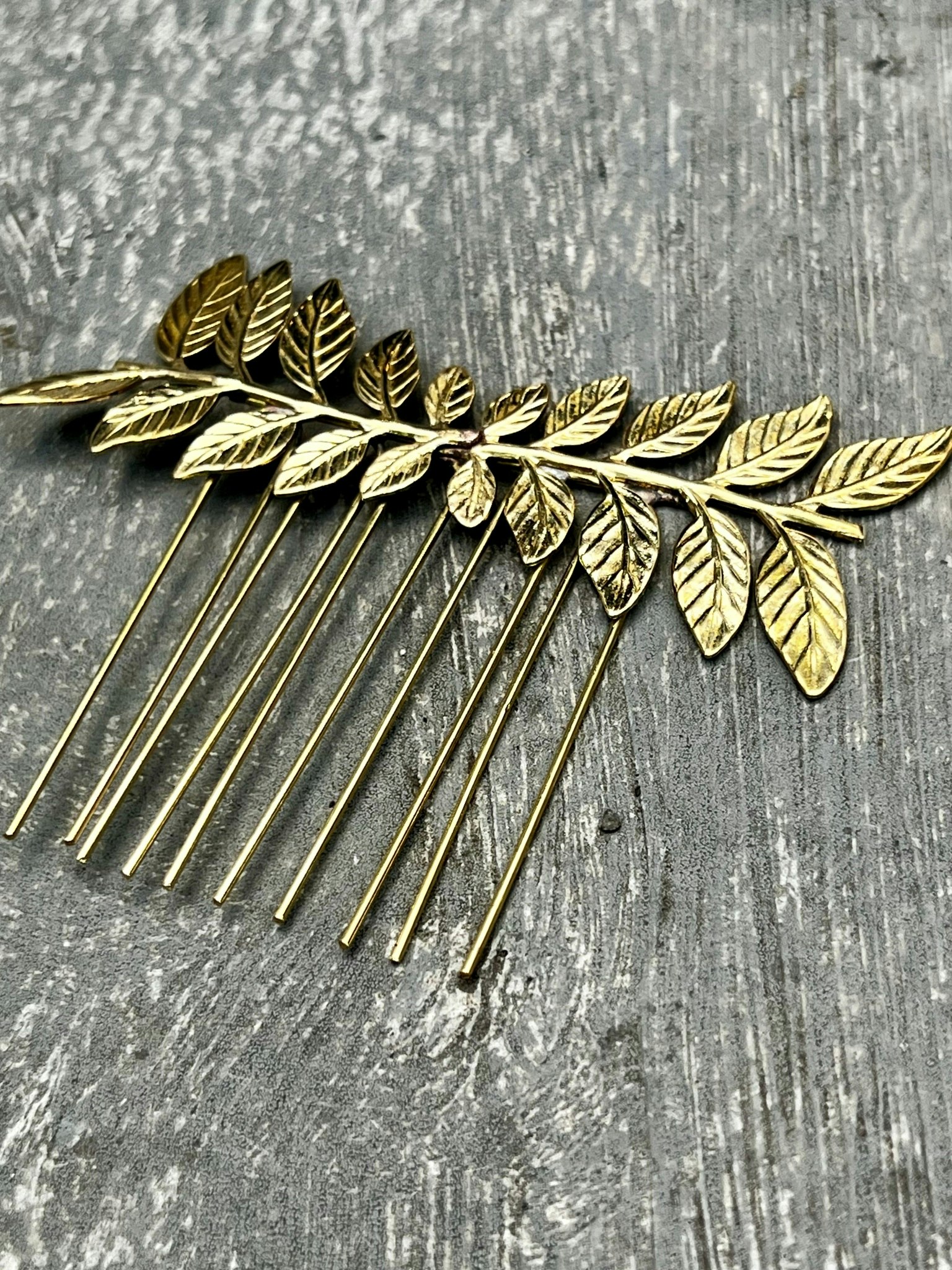 FERN HÅRKAM MÄSSING