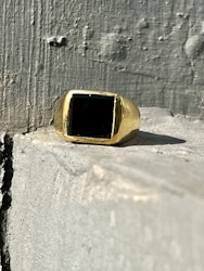 SVART ONYX KLACKRING I MÄSSING