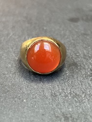 KARNEOL KUPOLRING I MÄSSING