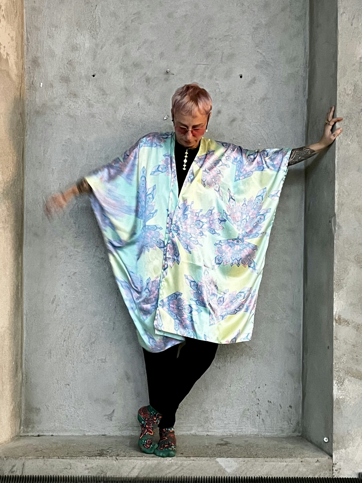 KORT SIDENKIMONO #42