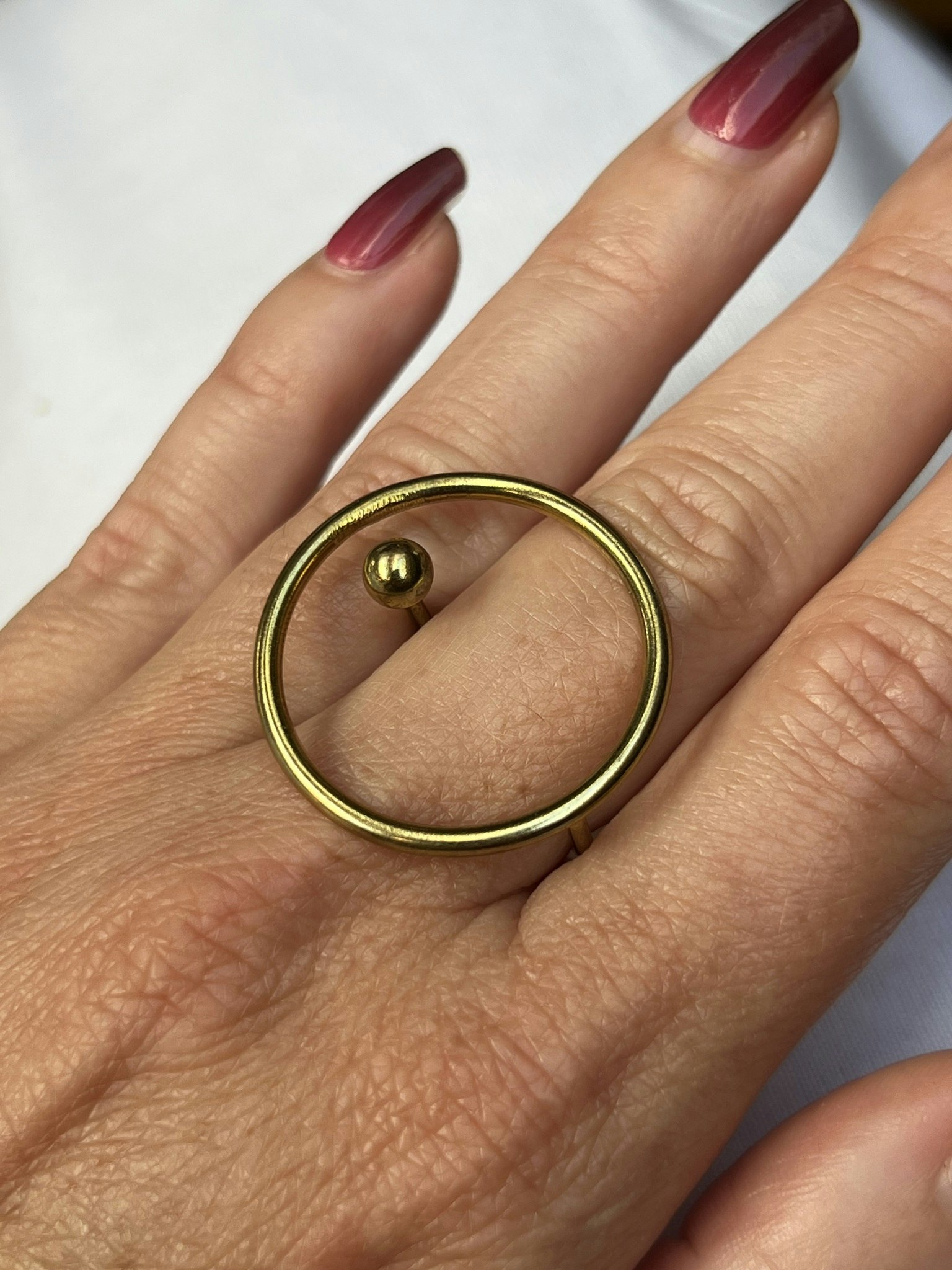 SVÄVANDE PLANET RING MÄSSING