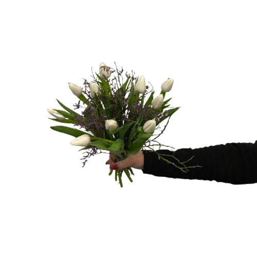 Tulip bouquet with limonium