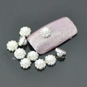 3D DIY Alloy dekorationer - 10st - 6mm "White Pearl Diamond"